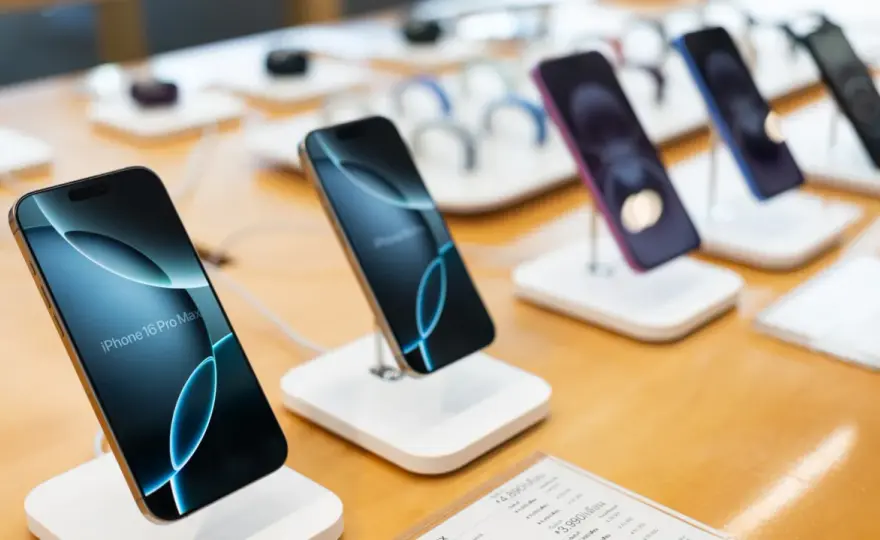 iOS 16 - Czy to wciąż ma sens? Przewodnik dla iPhone'ów