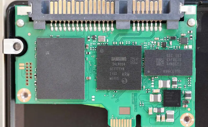NVMe - Co to jest i czy warto? Wybierz SSD bez błędów!