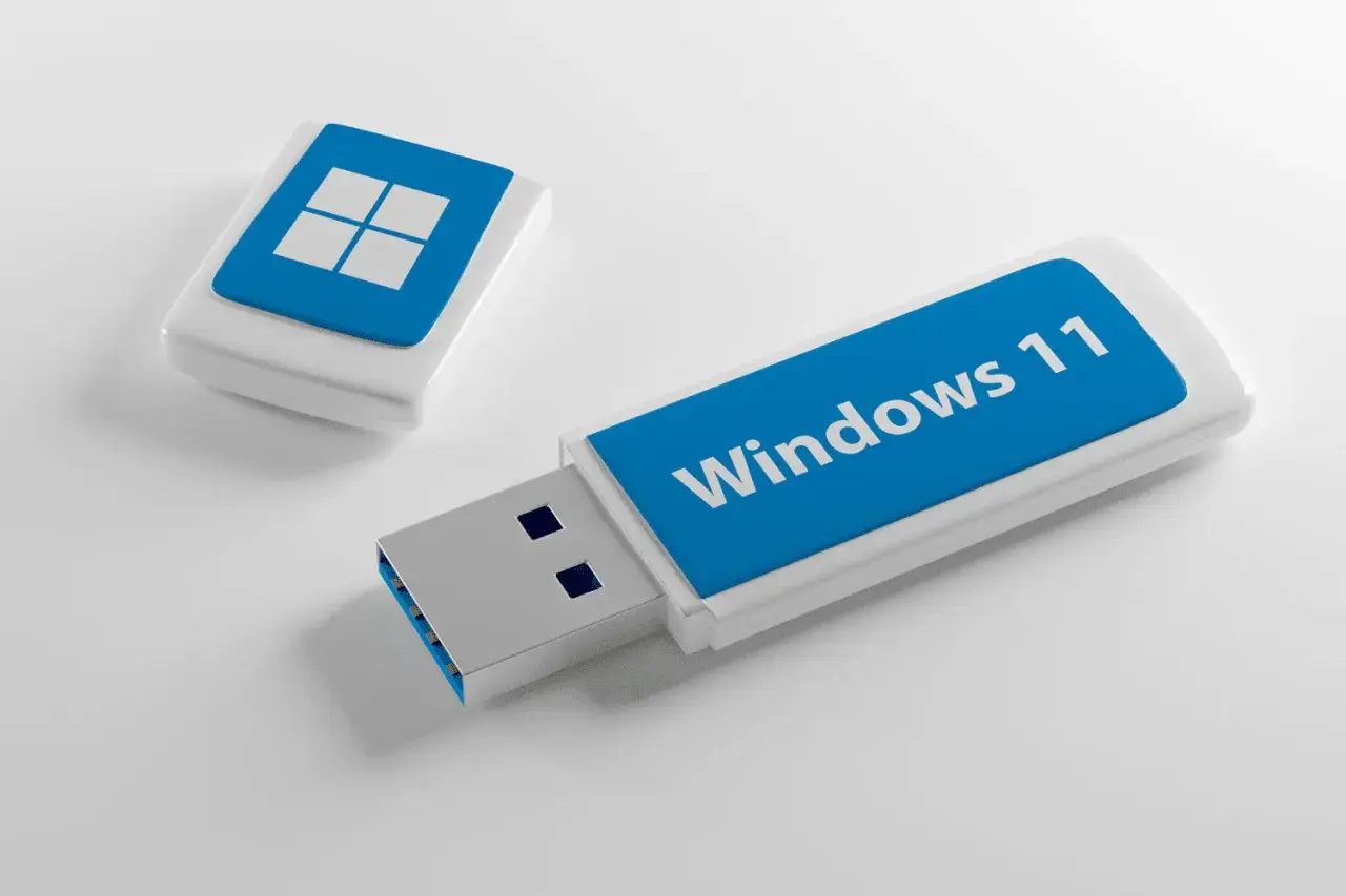 Bootowalny pendrive z logo Windows 11. Gotowy do instalacji systemu.