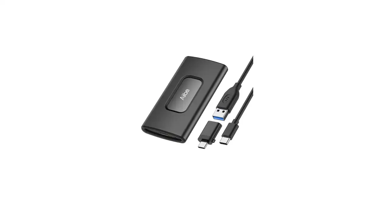 Czarny, smukły dysk zewnętrzny SSD 500GB z kablem USB-A i USB-C.